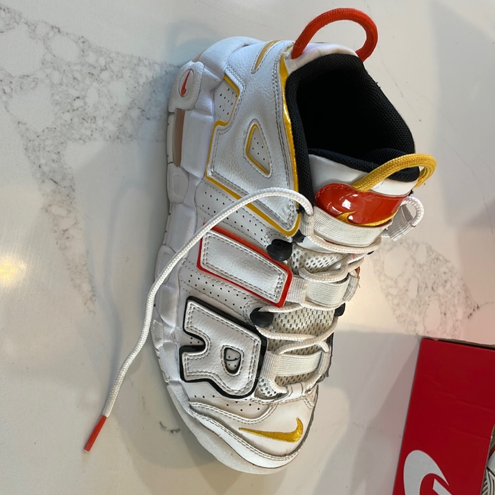 Nike Air More Uptempo- 5.5y